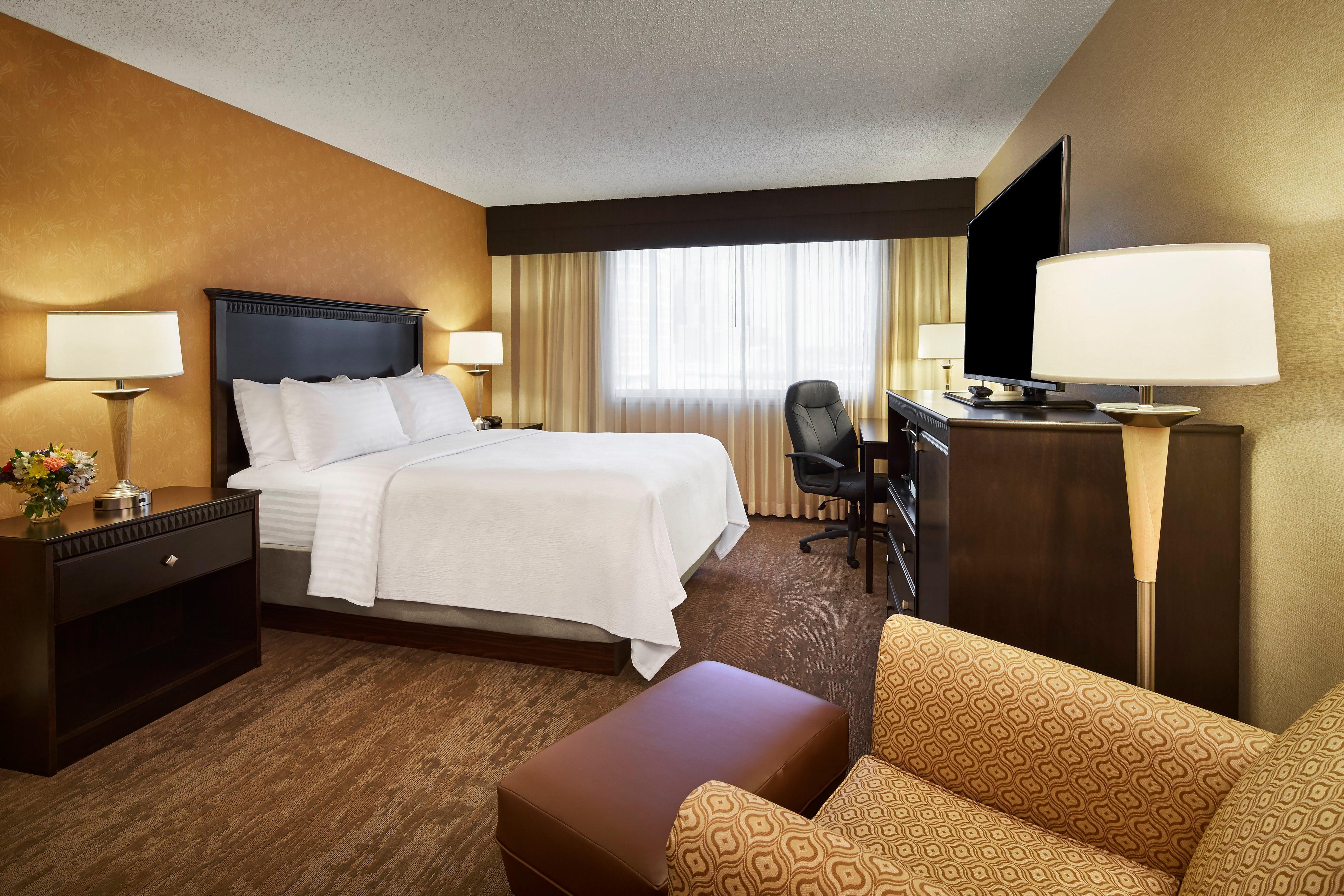 Holiday Inn Alexandria At Carlyle By Ihg Extérieur photo