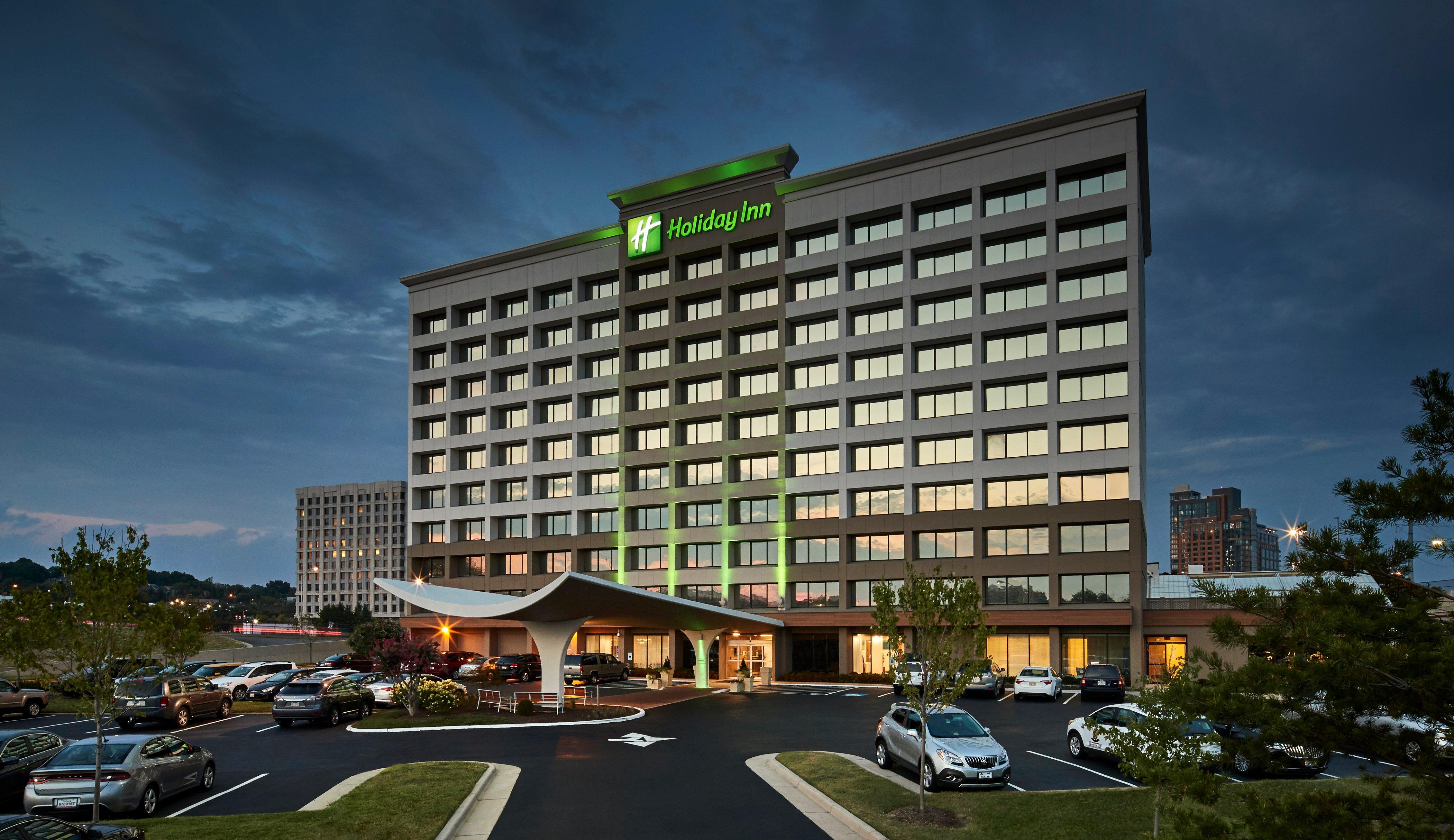 Holiday Inn Alexandria At Carlyle By Ihg Extérieur photo