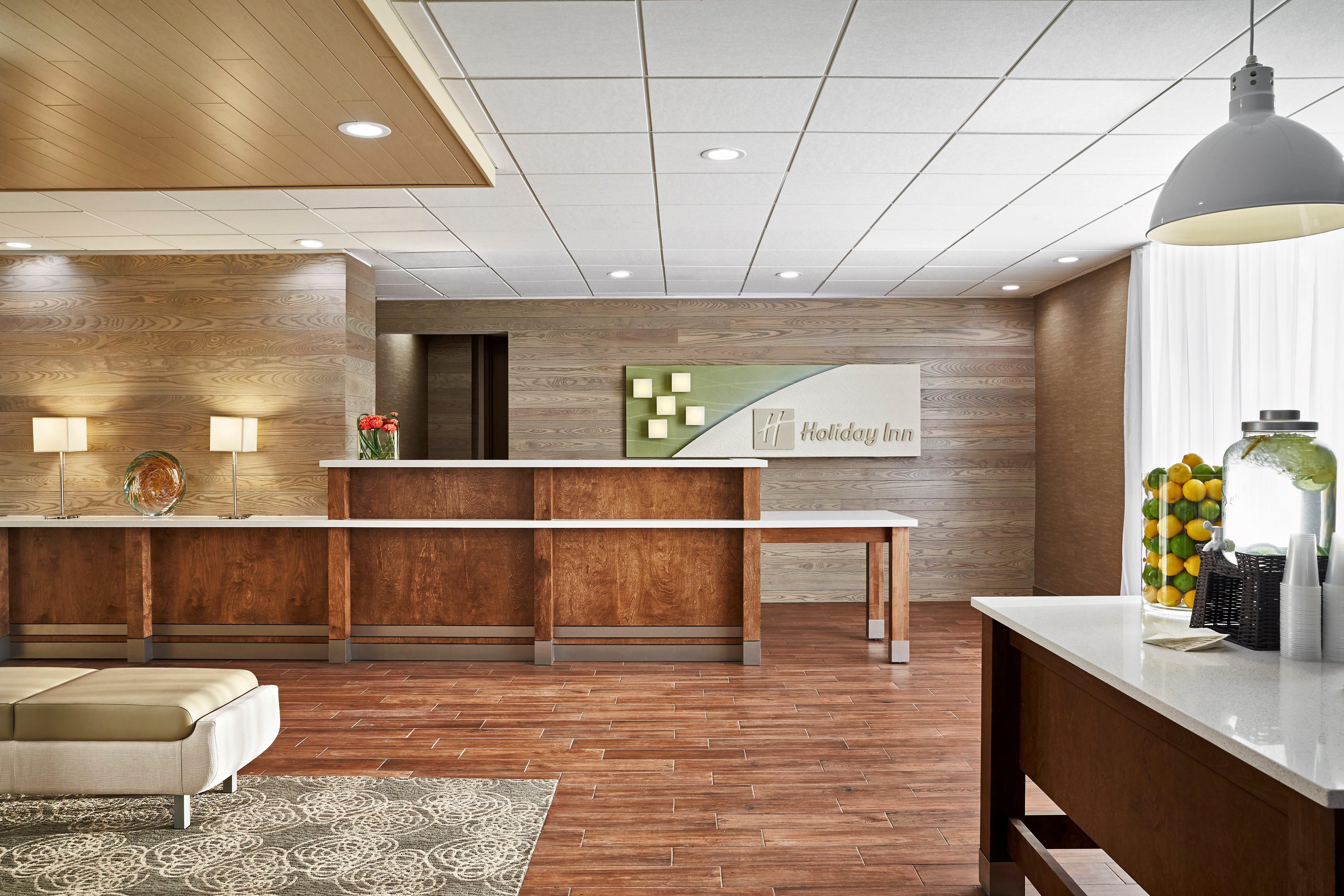 Holiday Inn Alexandria At Carlyle By Ihg Extérieur photo